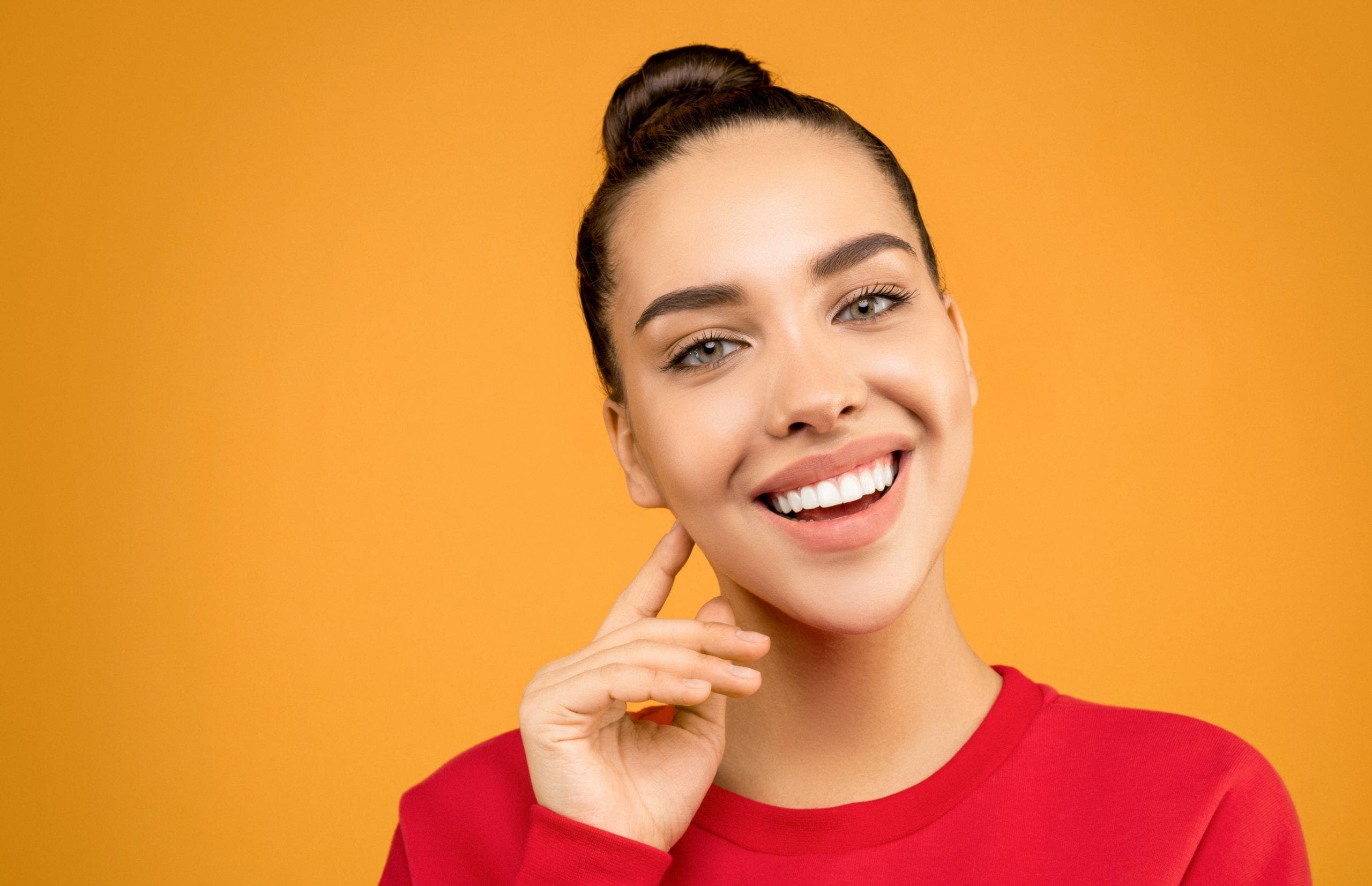 Invisalign vs Clear Braces: How Do I Choose?